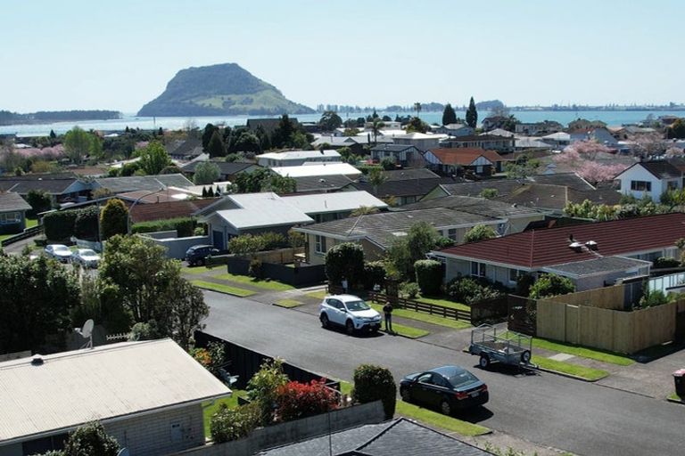 Photo of property in 4 Linklater Avenue, Bellevue, Tauranga, 3110