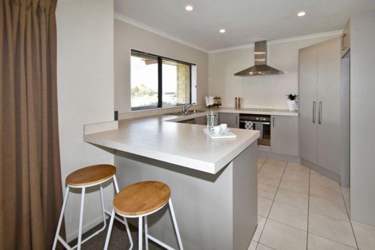 Photo of property in 2 Kandinsky Close, Rolleston, 7614