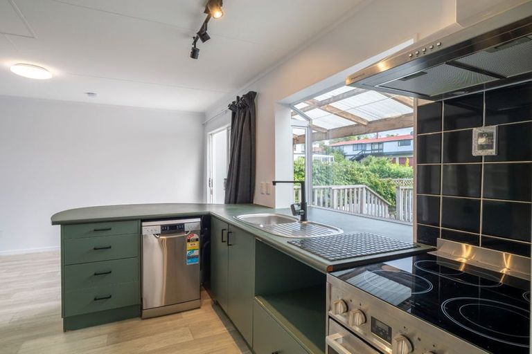 Photo of property in 31 Ross Street, Onerahi, Whangarei, 0110