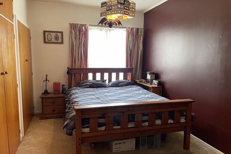 Photo of property in 416 Great North Road, Winton, 9720