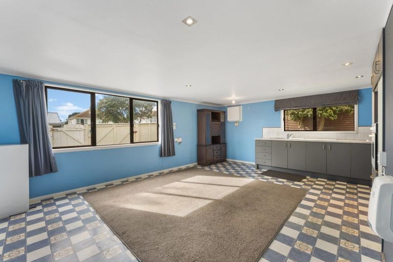 Photo of property in 105 Harper Street, Gonville, Whanganui, 4501