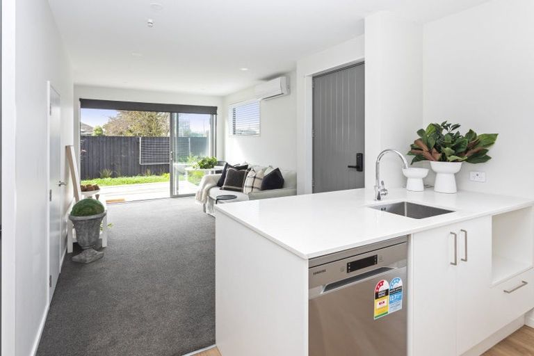 Photo of property in 5/33 Hercules Street, Shirley, Christchurch, 8013