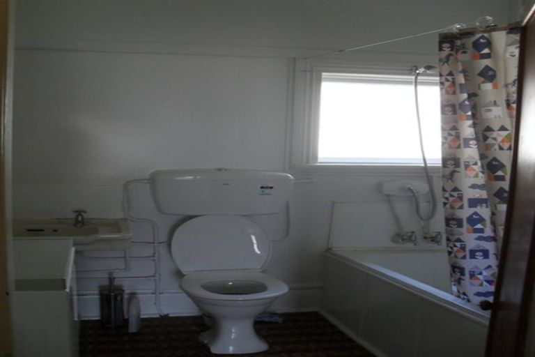 Photo of property in 143 Owen Street, Newtown, Wellington, 6021