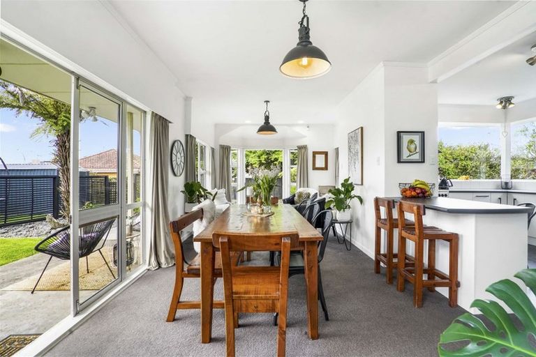 Photo of property in 302 Cambridge Road, Hillcrest, Hamilton, 3216