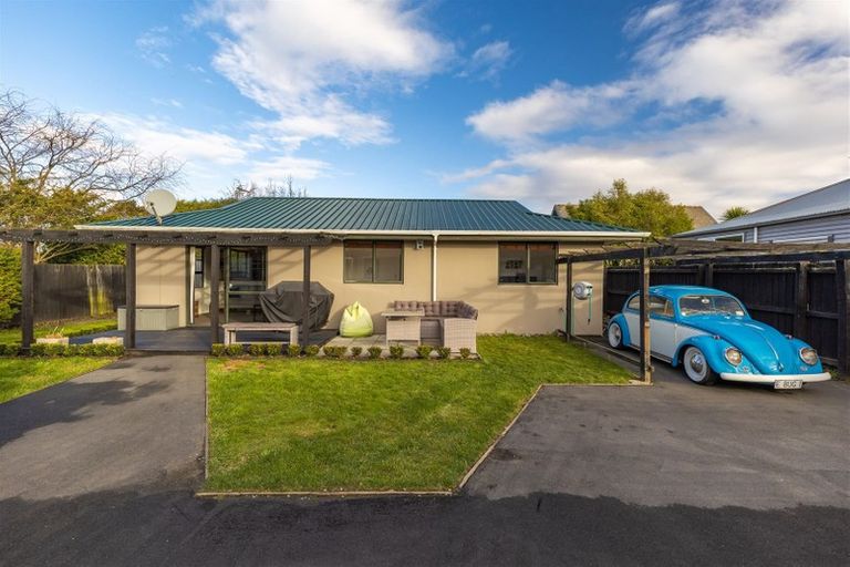 Photo of property in 70 Hills Road, Edgeware, Christchurch, 8013