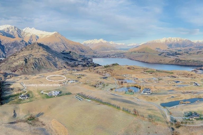 Photo of property in 2 Bloxham Lane, Lake Hayes, Queenstown, 9371