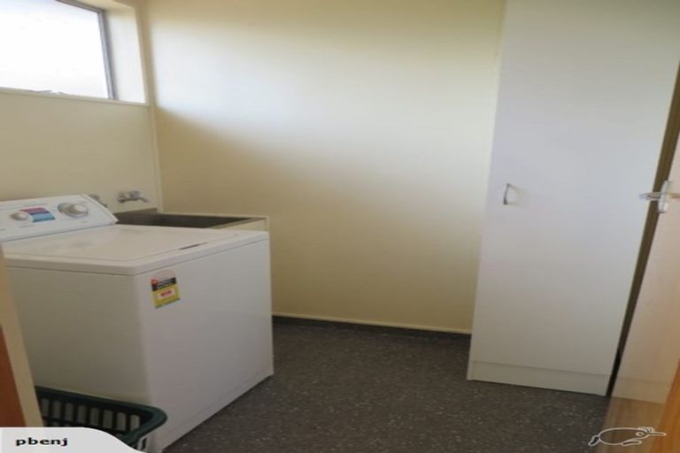 Photo of property in 107 Larnach Road, Vauxhall, Dunedin, 9013