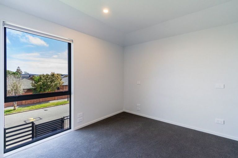 Photo of property in 2/60 Grafton Street, Waltham, Christchurch, 8011