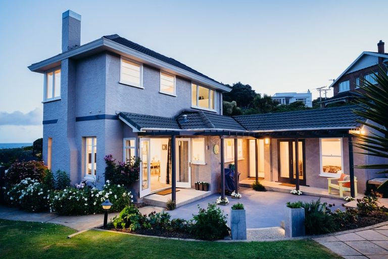 Photo of property in 10 Cliffs Road, Saint Clair, Dunedin, 9012