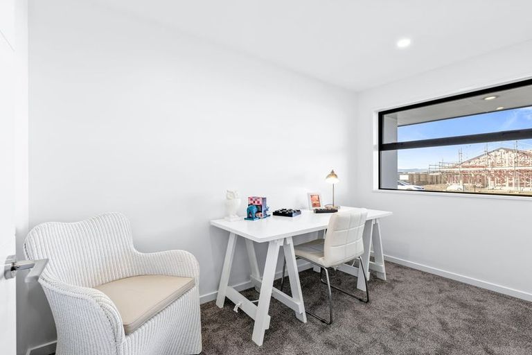 Photo of property in 50 Falcons View Drive, Rolleston, 7615