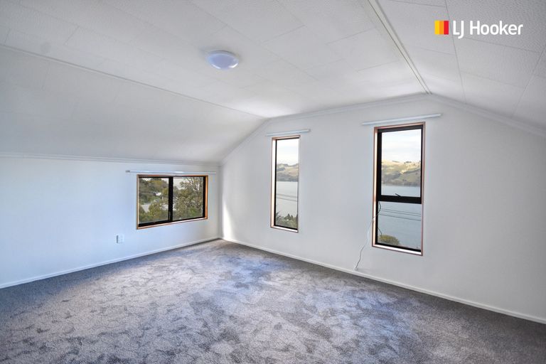 Photo of property in 9 Junction Road, Ravensbourne, Dunedin, 9022