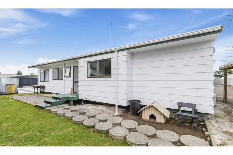Photo of property in 62a Sunset Road, Mangakakahi, Rotorua, 3015