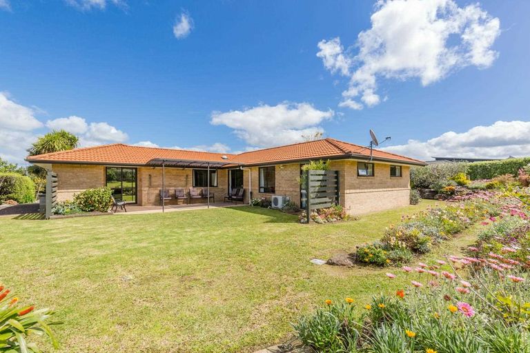 Photo of property in 8 Edkins Road, Kerikeri, 0230