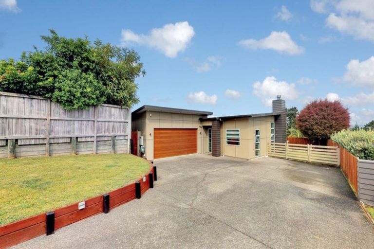 Photo of property in 39 Woodleigh Place, Ohauiti, Tauranga, 3112