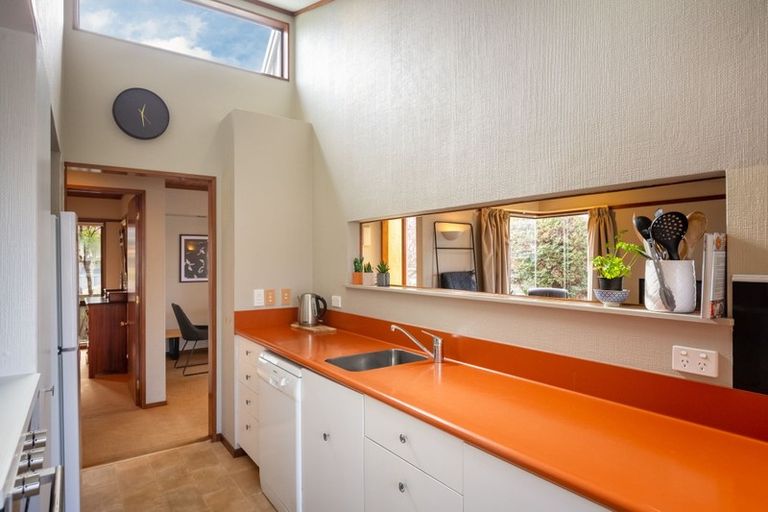 Photo of property in 2/4 Collingwood Street, The Wood, Nelson, 7010