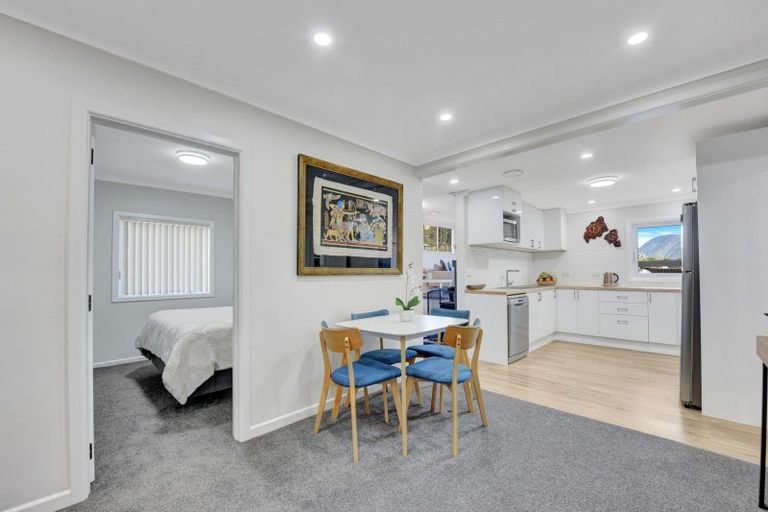 Photo of property in 12 Arthur Crescent, Waikawa, Picton, 7220