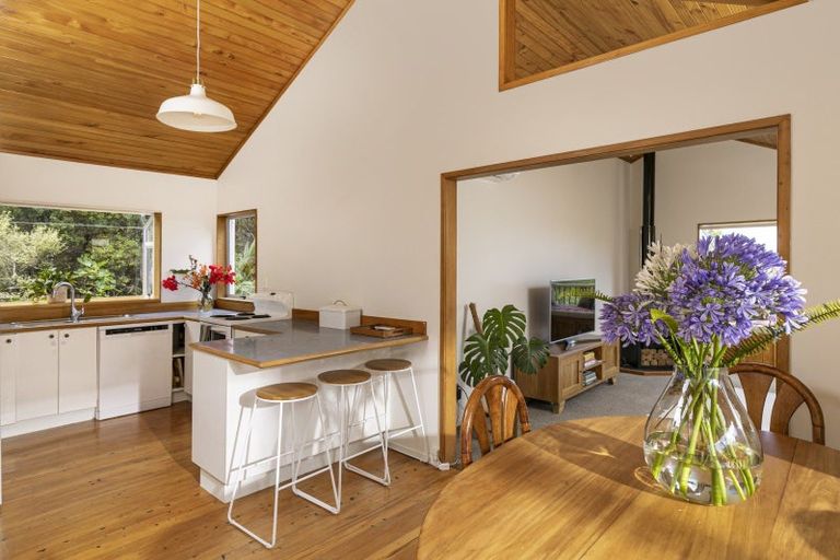 Photo of property in 3 West Road, Kaukapakapa, 0873