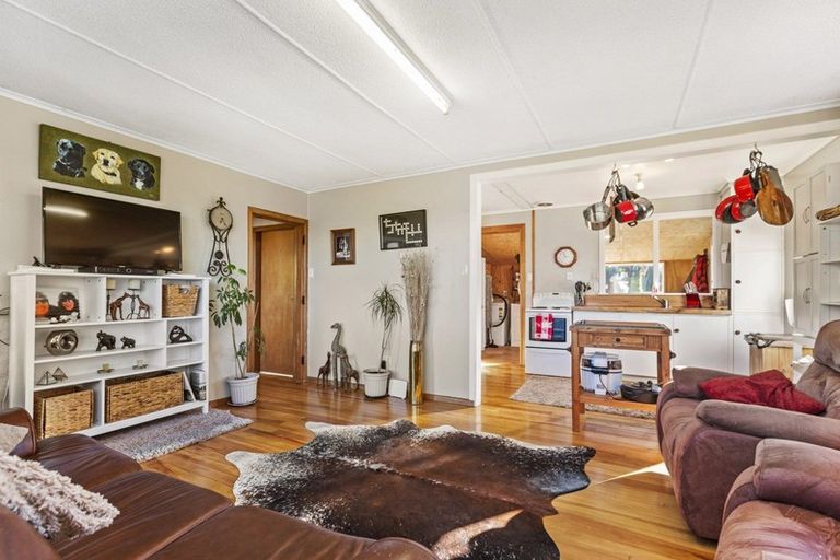 Photo of property in 168 Ormsby Road, Pirongia, Te Awamutu, 3876