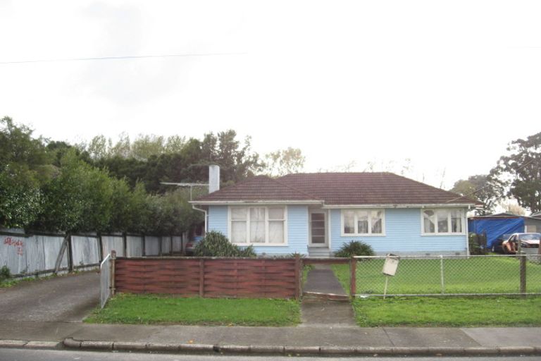 Photo of property in 25 Velvet Crescent, Otara, Auckland, 2023