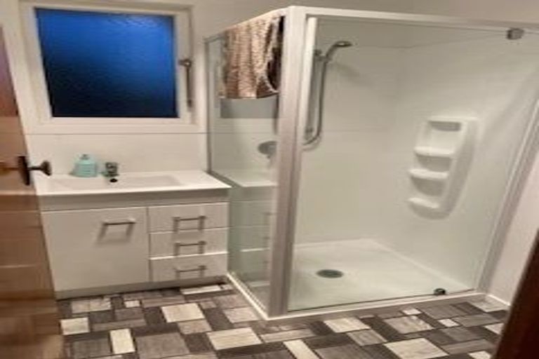 Photo of property in 32 Pohutukawa Drive, Tokoroa, 3420