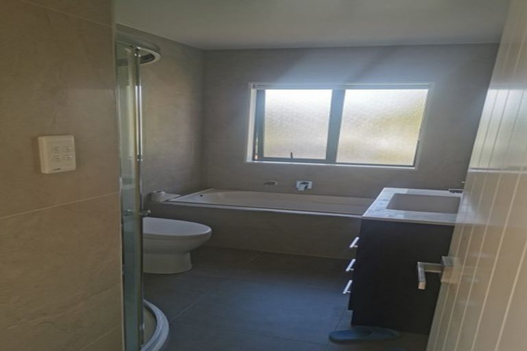 Photo of property in 24d Rockfield Road, Ellerslie, Auckland, 1061