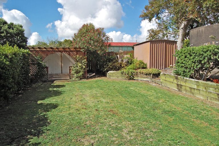 Photo of property in 1870 State Highway 1, Kaiwaka, 0573