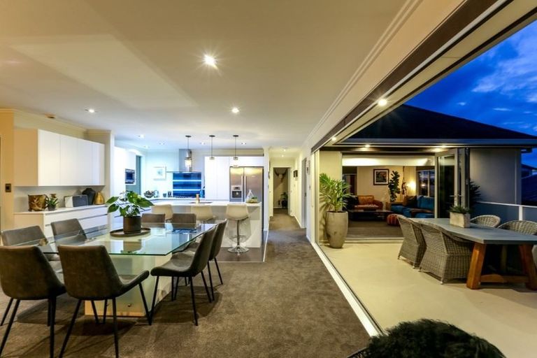 Photo of property in 15a Beach Street, Fitzroy, New Plymouth, 4312