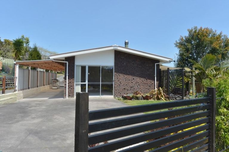 Photo of property in 8 Mountain Road, Morningside, Whangarei, 0110
