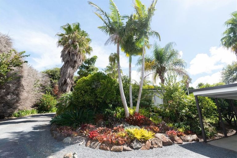 Photo of property in 2 Mission Road, Kerikeri, 0230