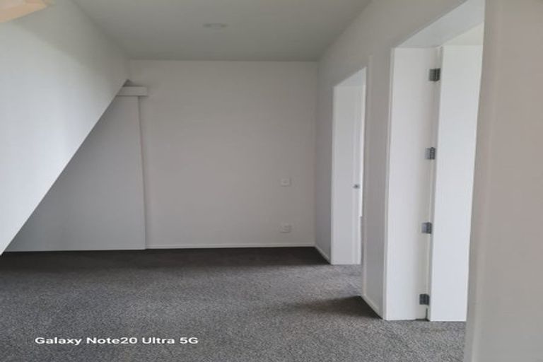 Photo of property in 22c Mandalay Terrace, Khandallah, Wellington, 6035