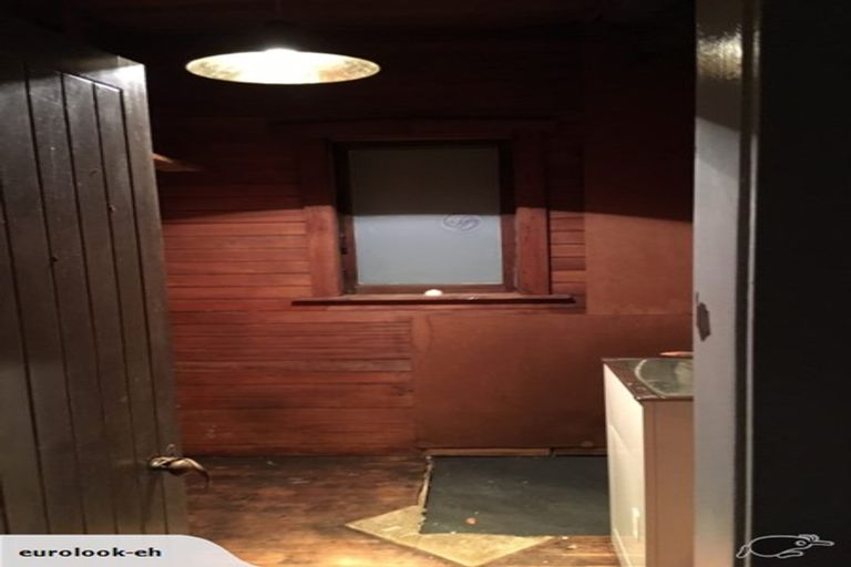 Photo of property in 72 Aro Street, Aro Valley, Wellington, 6021