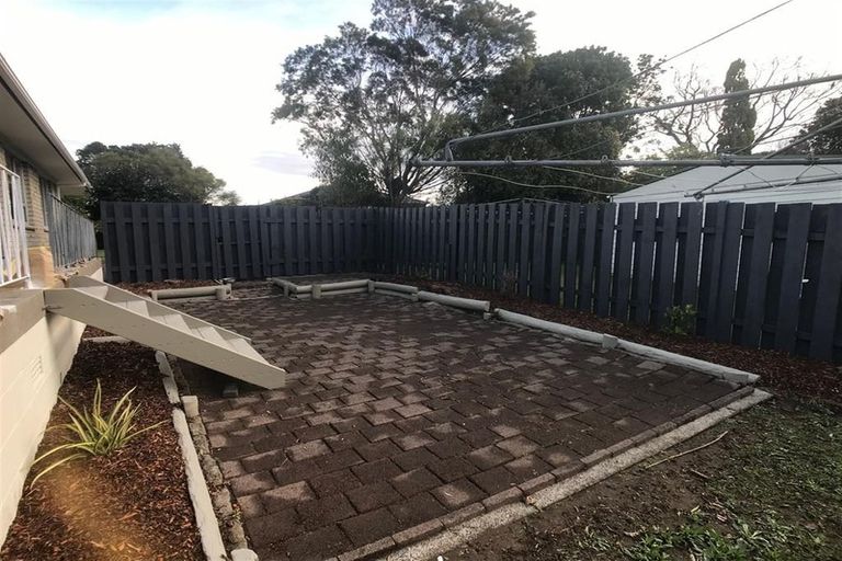 Photo of property in 54 Meadway, Sunnyhills, Auckland, 2010