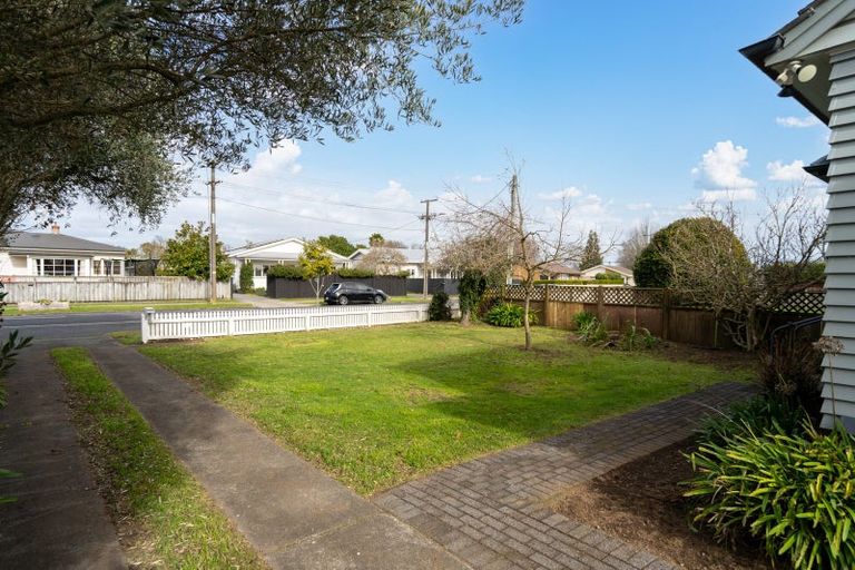 Photo of property in 76 Williams Street, Cambridge, 3434