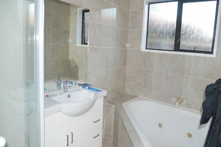 Photo of property in 16 Siska Place, Upper Riccarton, Christchurch, 8041