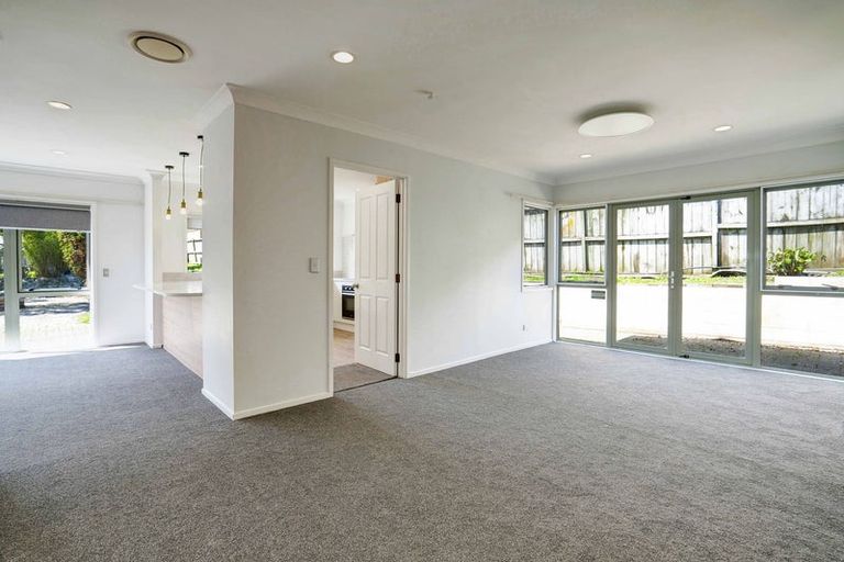 Photo of property in 755 Chapel Road, Dannemora, Auckland, 2016