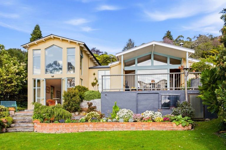 Photo of property in 52 Irvine Road, The Cove, Dunedin, 9077