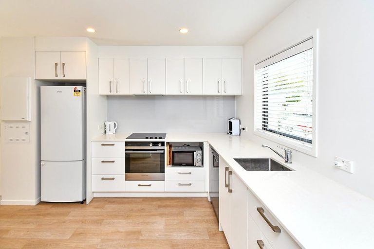 Photo of property in 20 Tautaiao Lane, Opaheke, Papakura, 2113