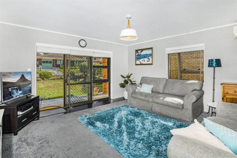 Photo of property in 1/25 Gills Avenue, Papakura, 2110