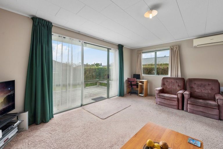 Photo of property in 2a Werrina Crescent, Mangakakahi, Rotorua, 3015