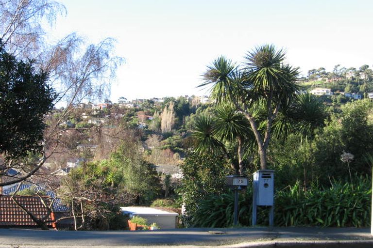 Photo of property in 77 Landsdowne Terrace, Cashmere, Christchurch, 8022