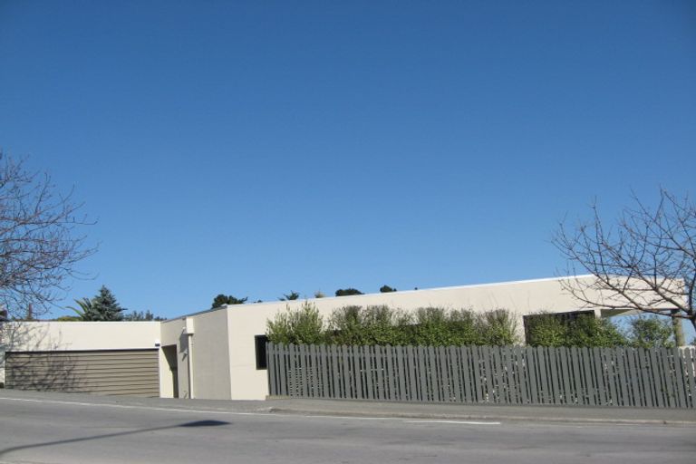 Photo of property in 180 Dyers Pass Road, Cashmere, Christchurch, 8022