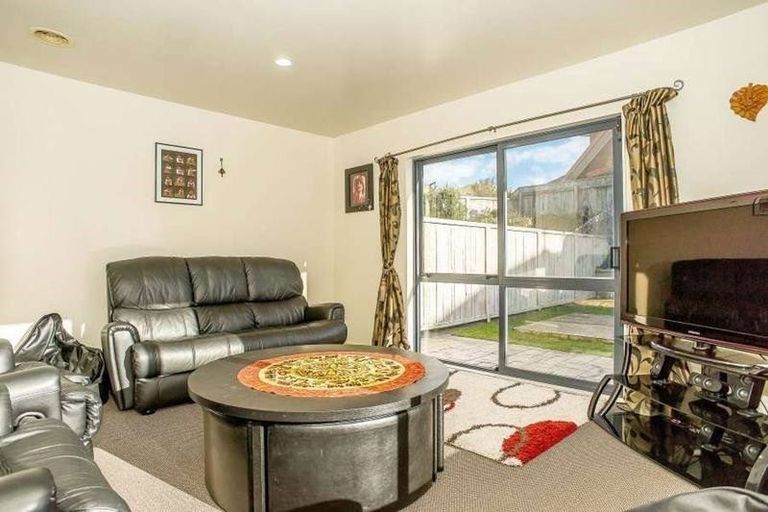 Photo of property in 3a Norwood Place, Johnsonville, Wellington, 6037