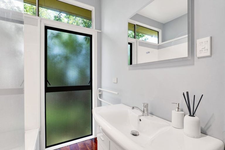 Photo of property in 58 Record Street, Fitzroy, New Plymouth, 4312