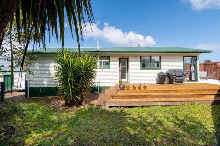 Photo of property in 86 Universal Drive, Henderson, Auckland, 0610