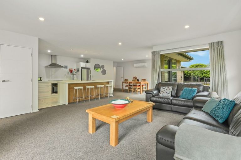 Photo of property in 3 Overton Place, Prebbleton, 7604