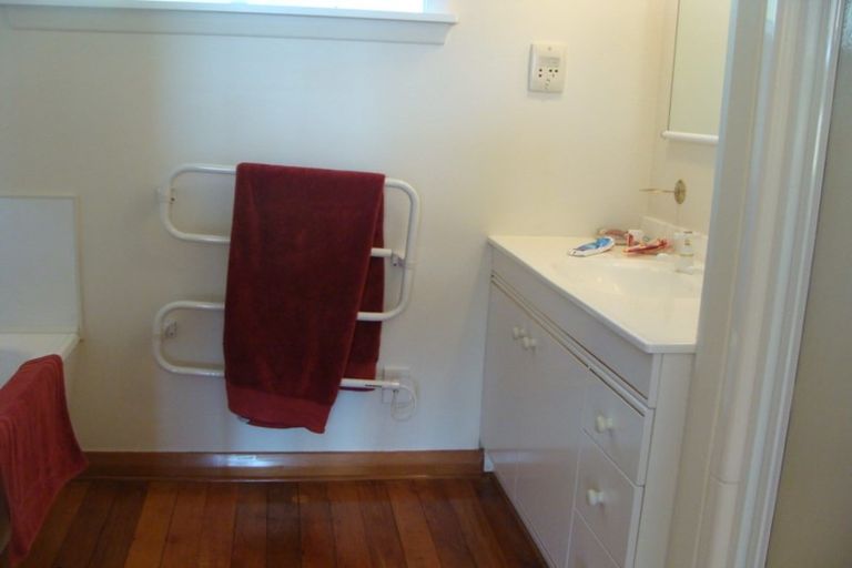 Photo of property in 9 Tarata Street, Stoke, Nelson, 7011