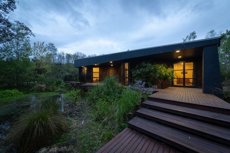 Photo of property in 334 Aokautere Drive, Aokautere, Palmerston North, 4471