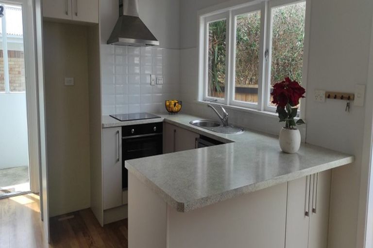 Photo of property in 41a Alma Crescent, Papakura, 2110