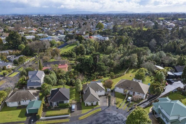 Photo of property in 5 Moule Place, Fairfield, Hamilton, 3214