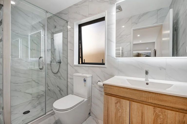 Photo of property in 8b Ringi Lane, Orewa, 0931